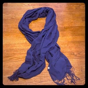 Hollister Grey Scarf